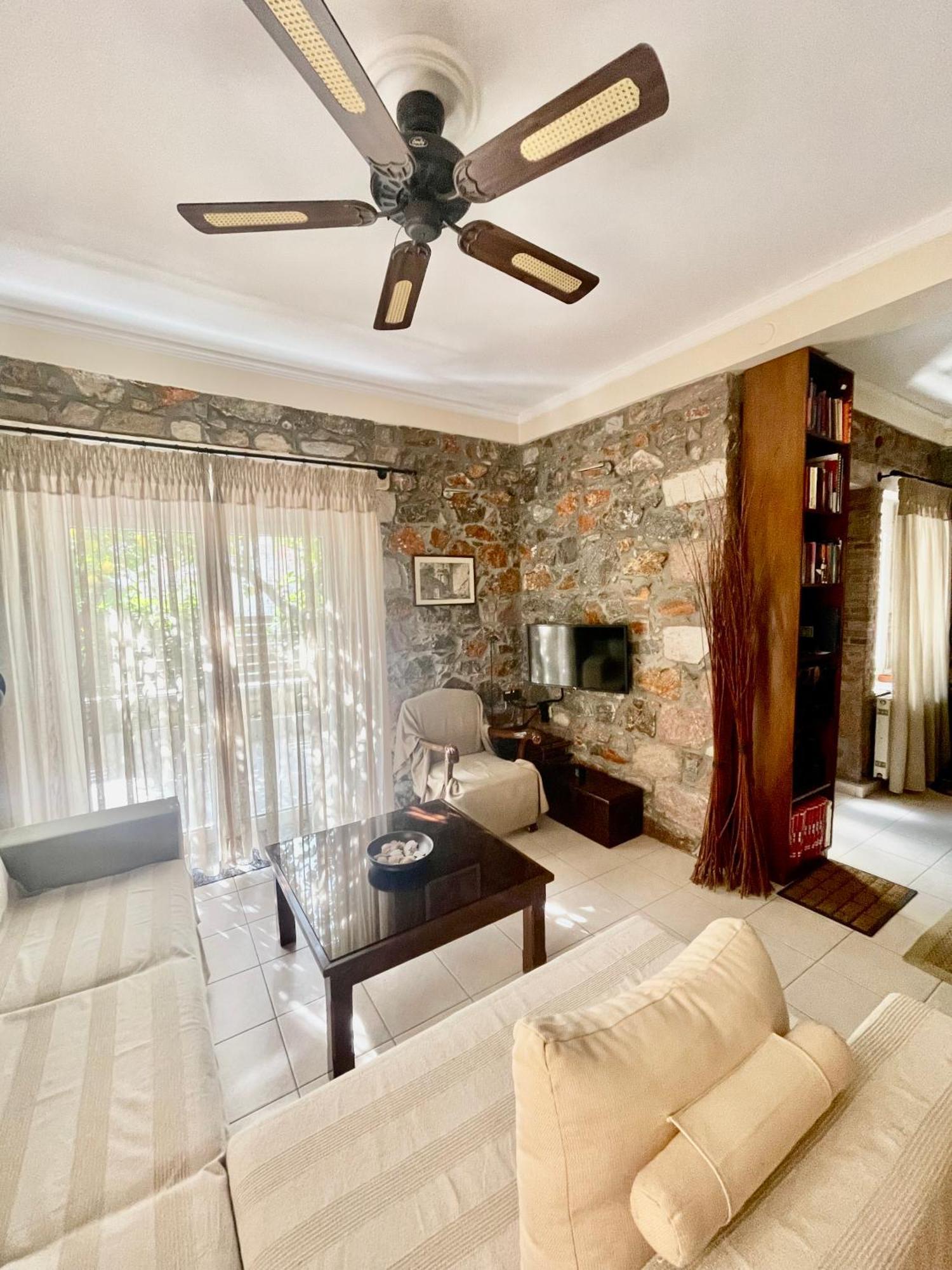Magnolia Residence Mytilene ภายนอก รูปภาพ